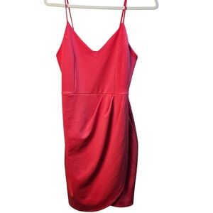 Lulus Reinette Red Tulip Skater Dress BD8538L V-Neck Bodycon Mini Medium EUC